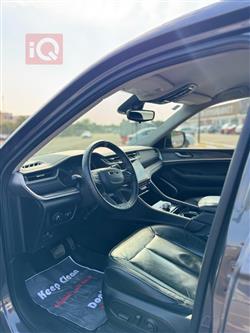 Jeep Grand Cherokee L